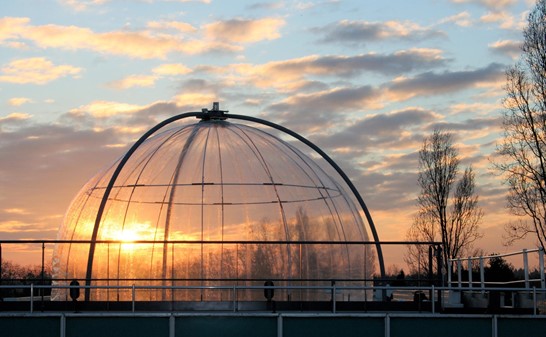 Photo de la chambre de simulation atmosphérique HELIOS (Crédit CNRS / ICARE)